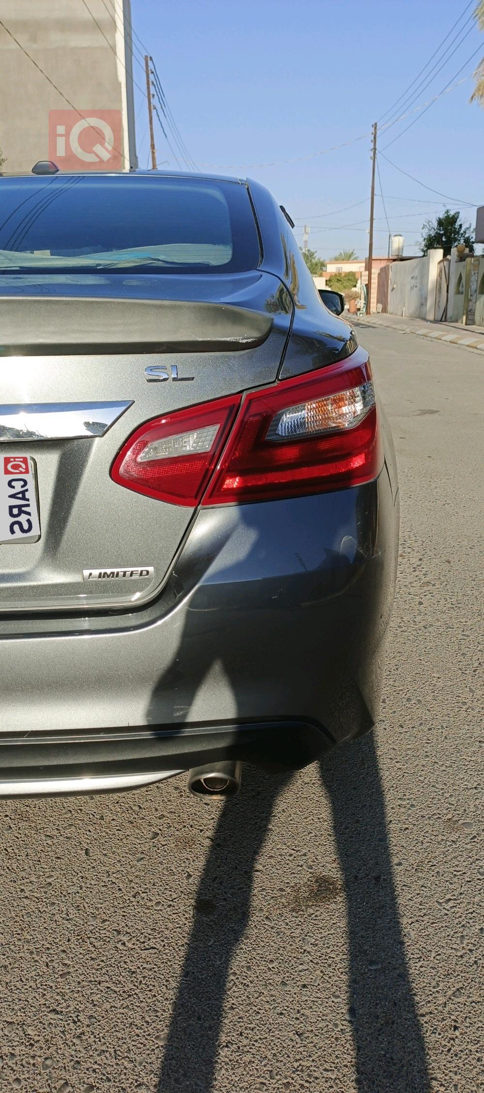 نيسان ألتيما